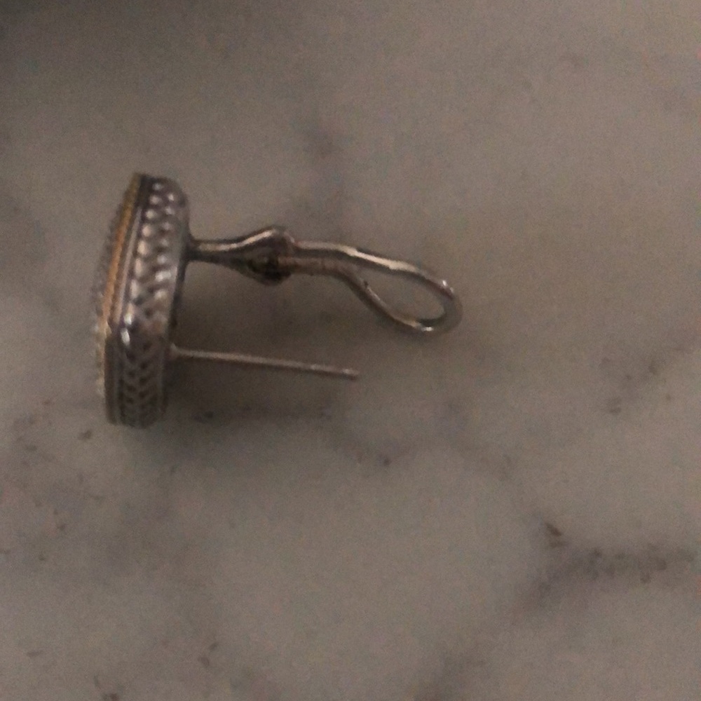 EFFY Pave’ Diamond earrings NWT - Picture 2 of 5